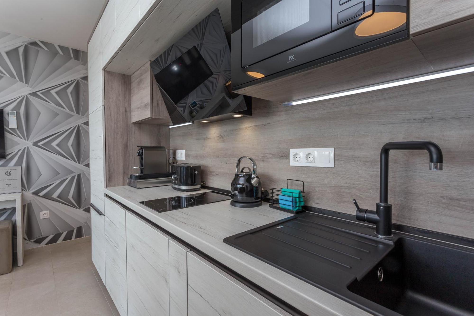 Grey House Apartamento Bol Exterior foto